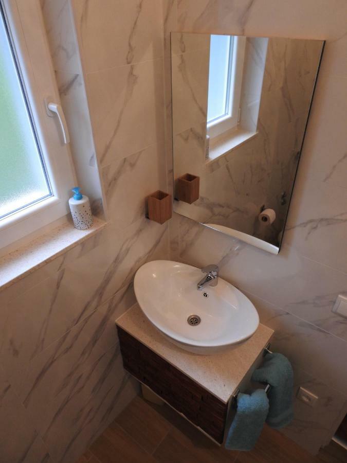 Apartmán Sunrise Vid Dugi Rat Exteriér fotografie
