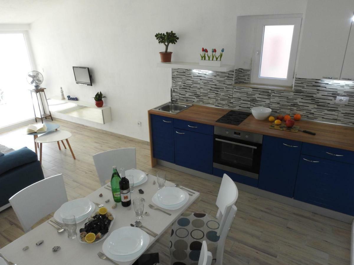 Apartmán Sunrise Vid Dugi Rat Exteriér fotografie