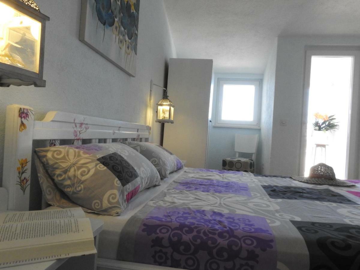 Apartmán Sunrise Vid Dugi Rat Exteriér fotografie